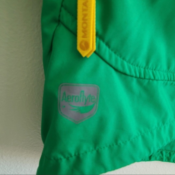 Montane Minimus Stretch Light Speed Green Weatherproof Jacket - Picture 10 of 12